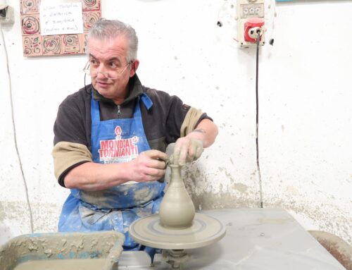 ROBERTO: THE CLAY MASTER